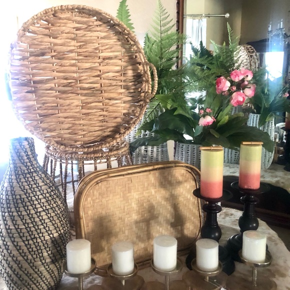 4) Vintage Bamboo Trays - Picture 4 of 4